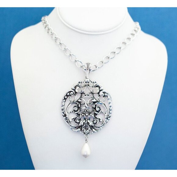 26 Inch Silver Art Nouveau Necklace by Avon - D25 - Picture 2 of 5